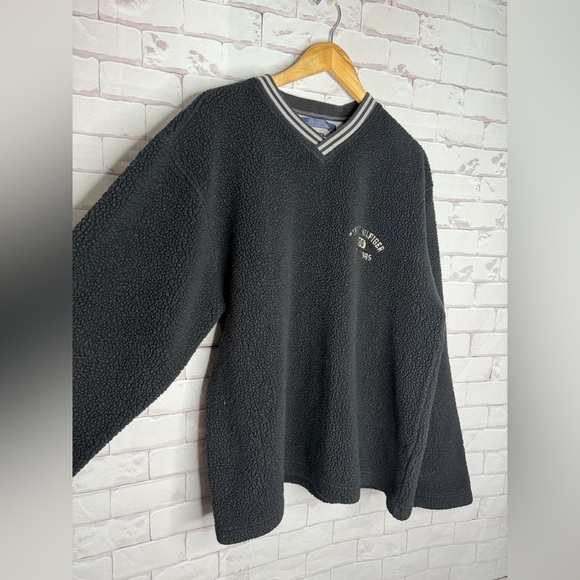 Tommy Hilfiger Black Sherpa V-Neck Pullover | Vintage Preppy Streetwear Cozycore - Picture 2 of 9